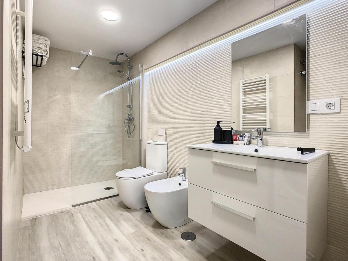Apartcity Triana Seville Ngoại thất bức ảnh