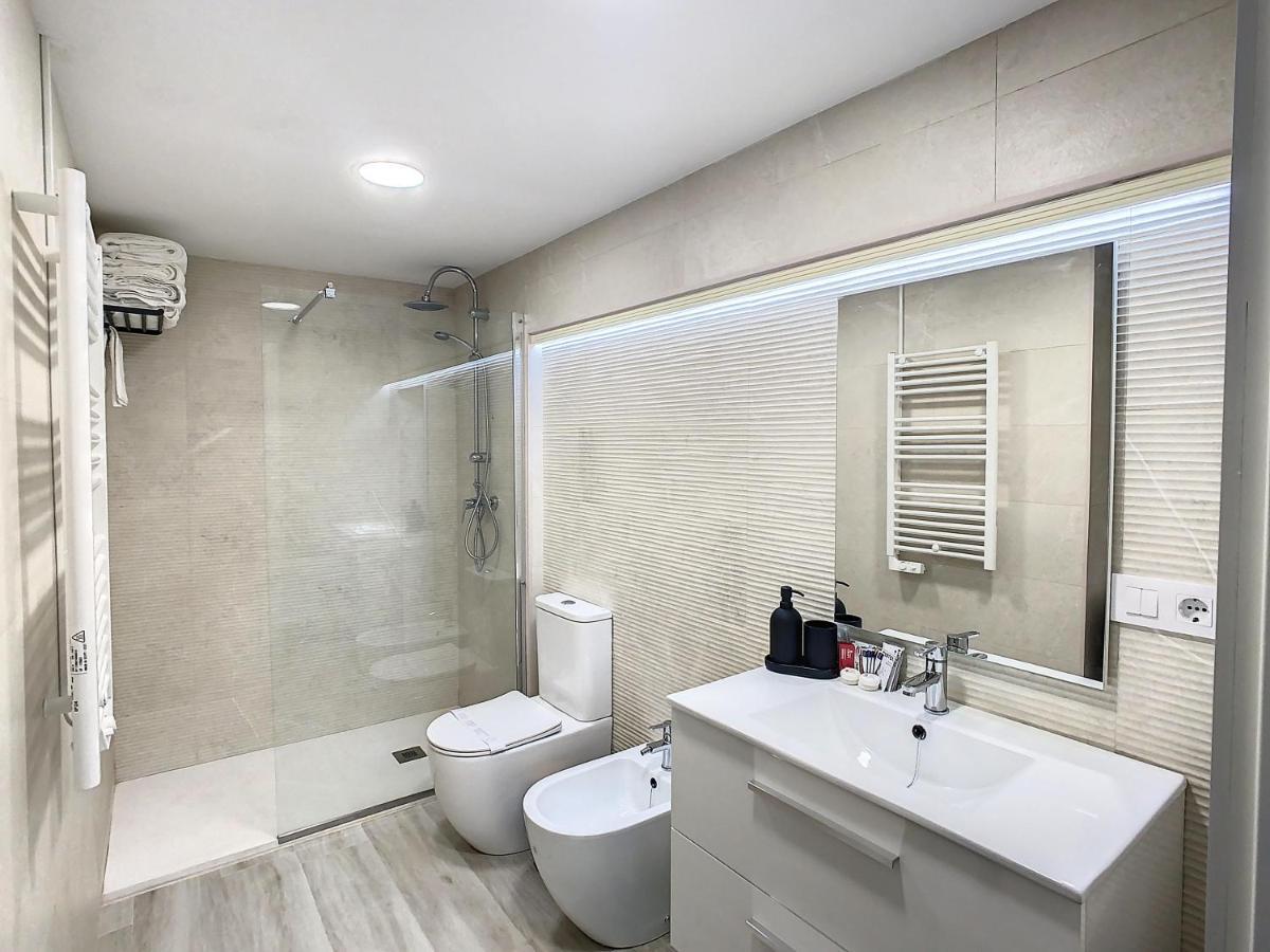 Apartcity Triana Seville Ngoại thất bức ảnh